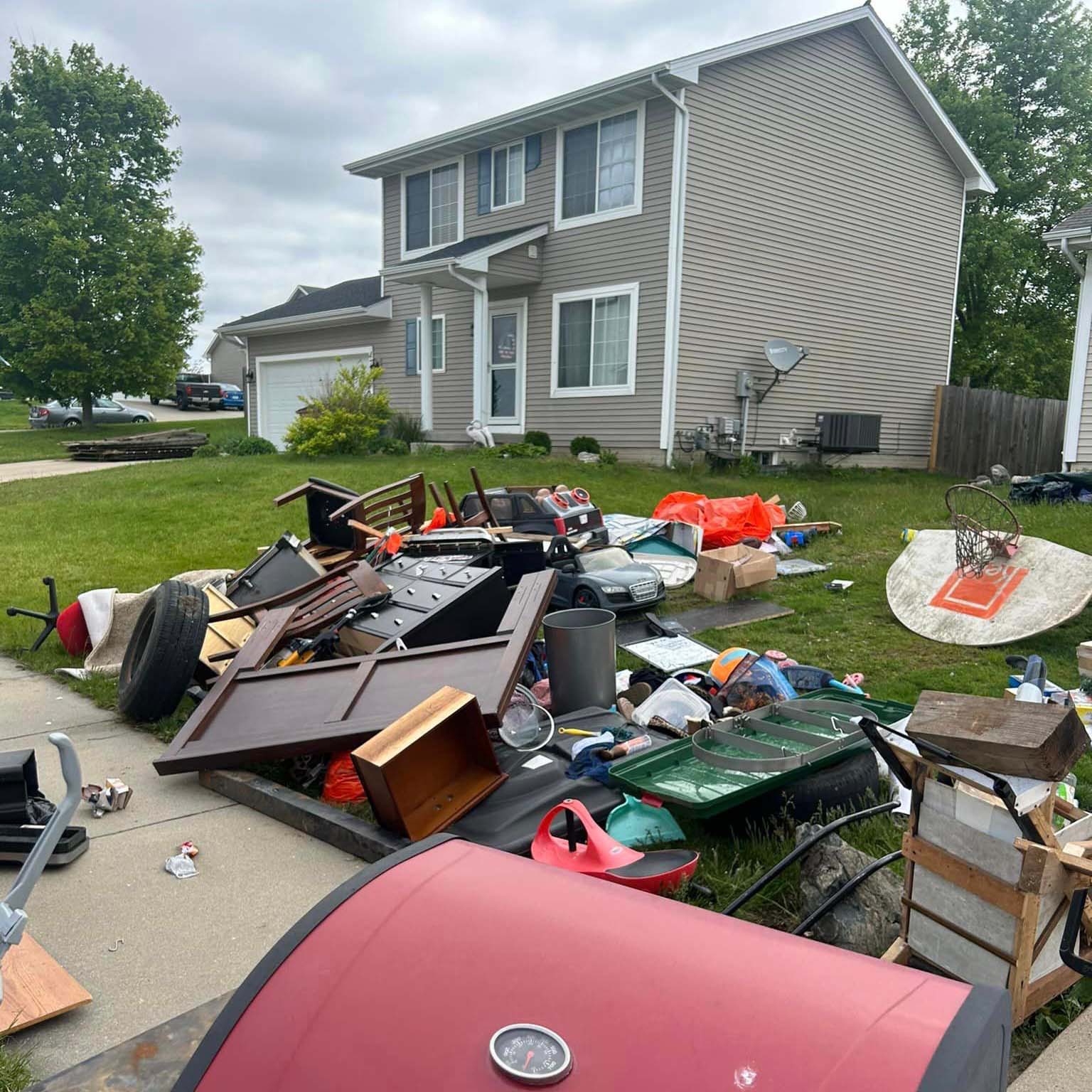 The Goat Junk Removal Facebook ad: Ankeny & Des Moines’ Junk Removal!