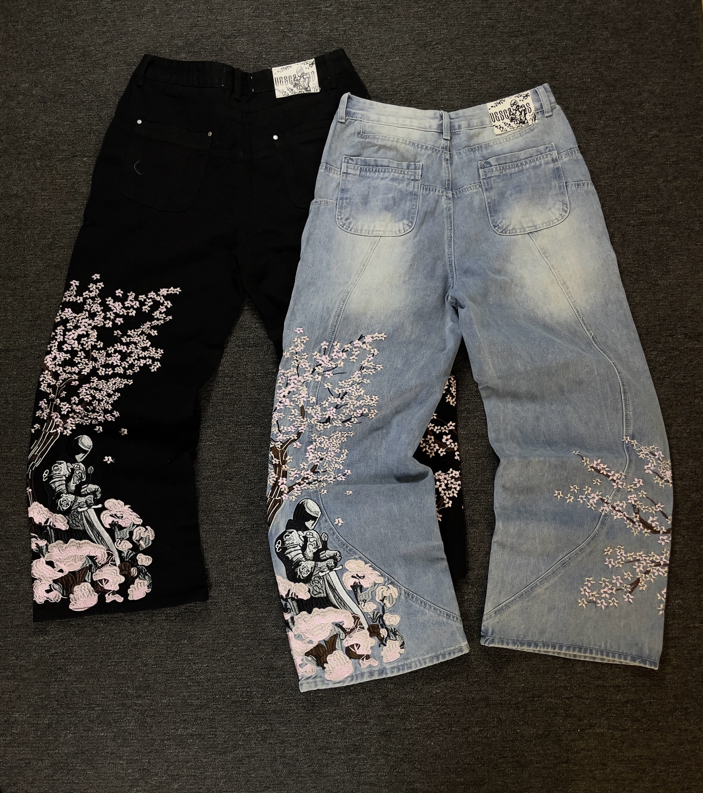 Mkthrift9 Facebook ad: Unique pieces in stock.