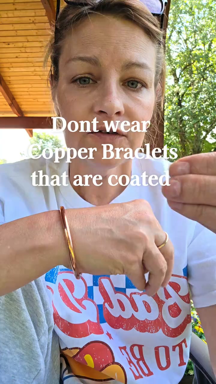 Hazel Reid Facebook ad: Designed in Australia, worn across Australia