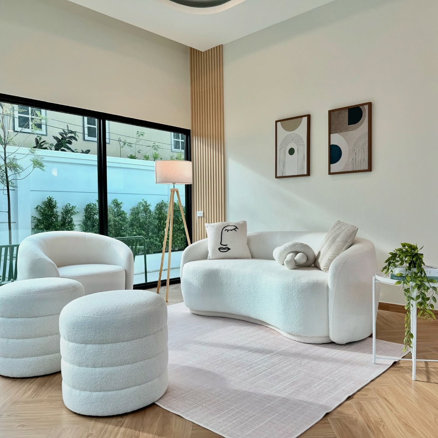 Zense Residence - เซนส์เรสซิเดนซ์ ประชาอุทิศ ราษฎร์บูรณะ Facebook ad