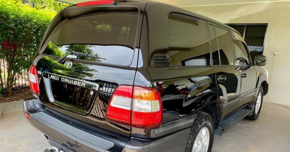 Top Notch Mobile Detailing, Darwin N.T Facebook ad: N.T’s Mobile Vehicle Detailing, Worlds Paint Protection…
