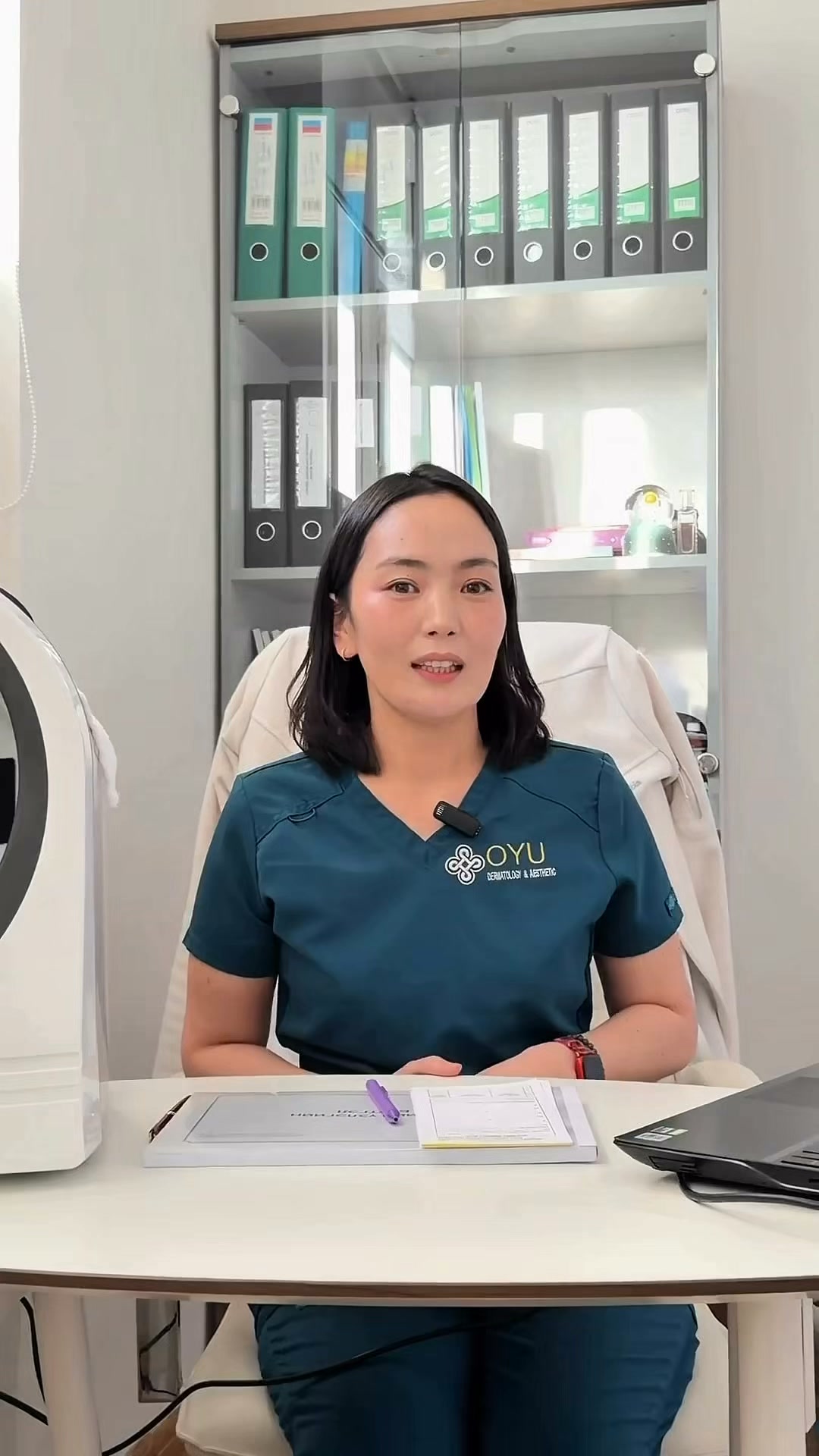 Oyu Dermatology Clinic Facebook ad: Батга, үрэвсэлтэй арьсны хамгийн сайн эмчилгээнүүдийг…