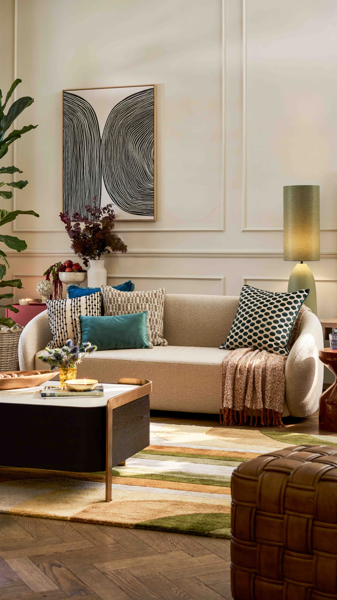Wayfair Facebook ad: Ease Into Autumn