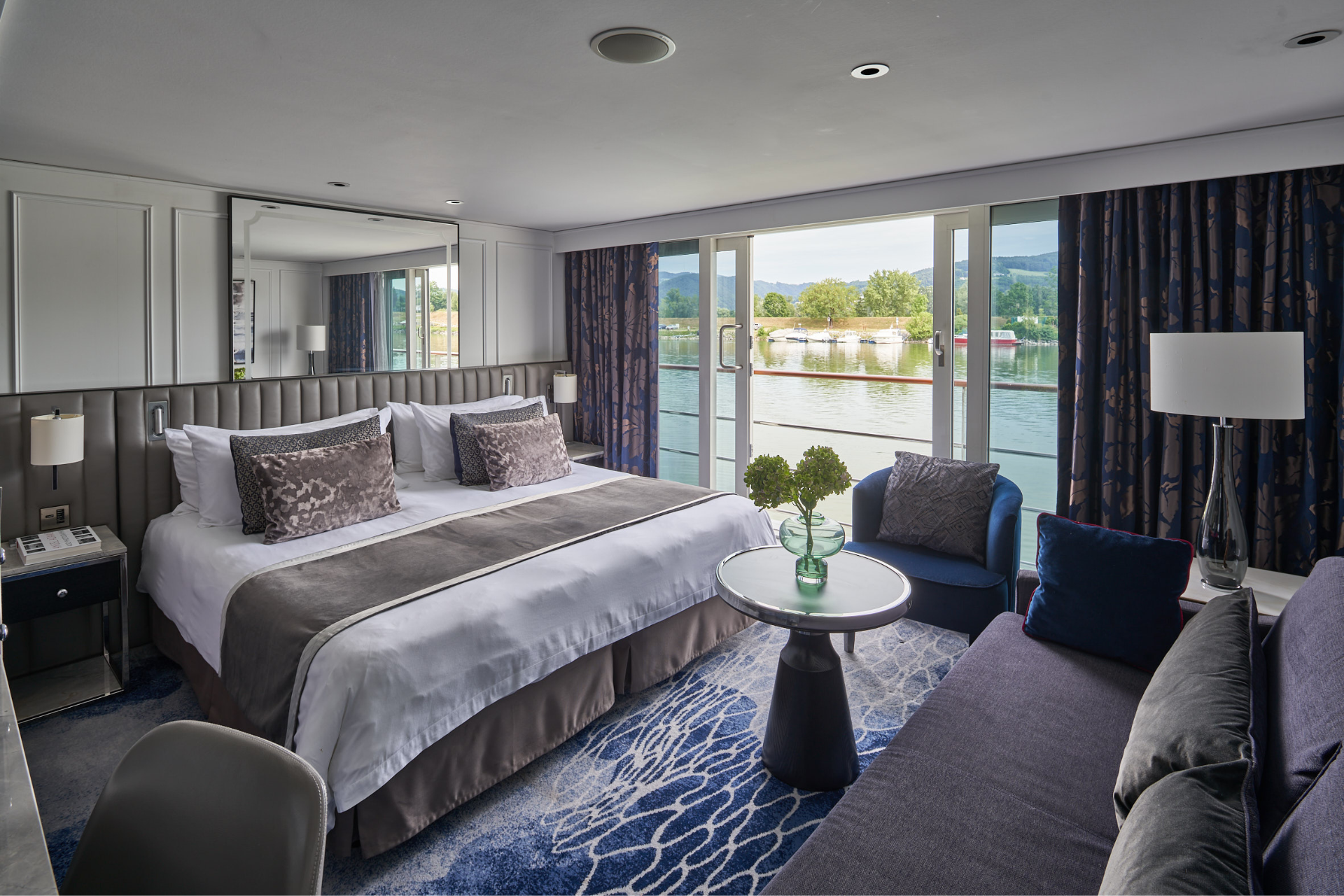 Riverside Luxury Cruises, North America Facebook ad