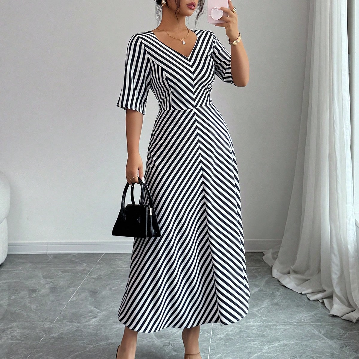 SHEIN Arabic Facebook ad