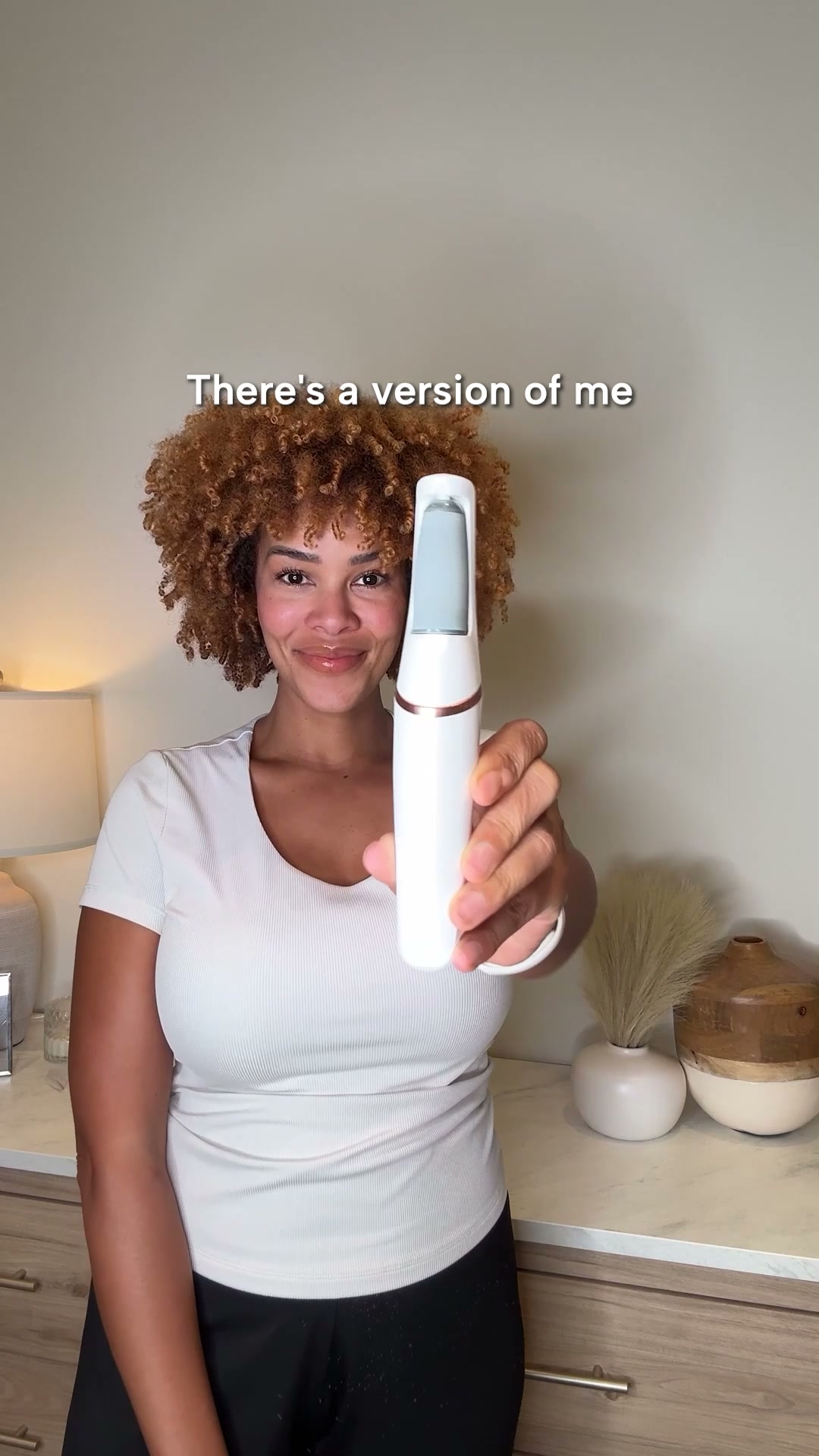 Skinmore Magazine Facebook ad: Smooth feet. In minutes. Guaranteed.