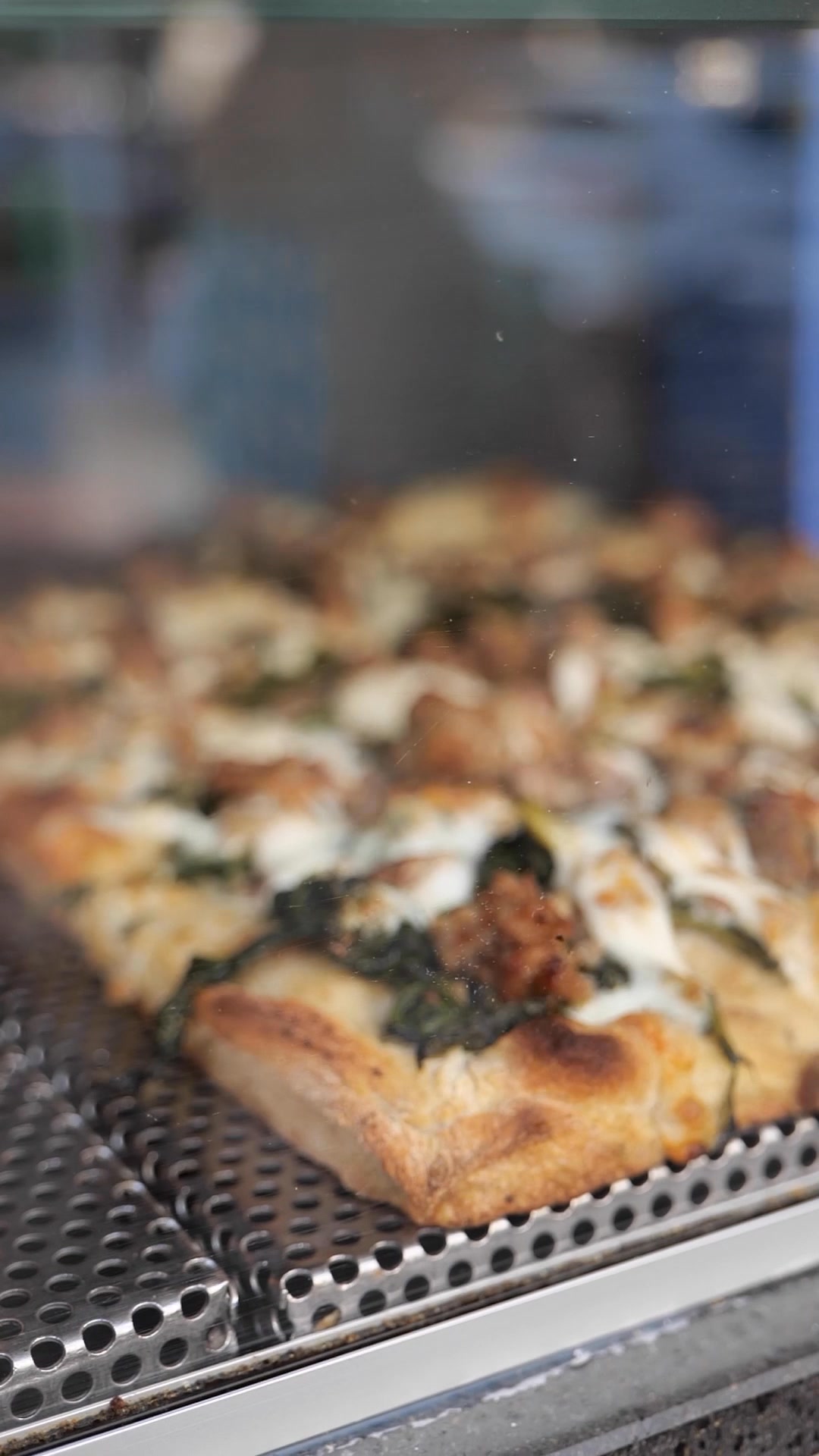 PorzioNi di Pizza Facebook ad: Chat With Us