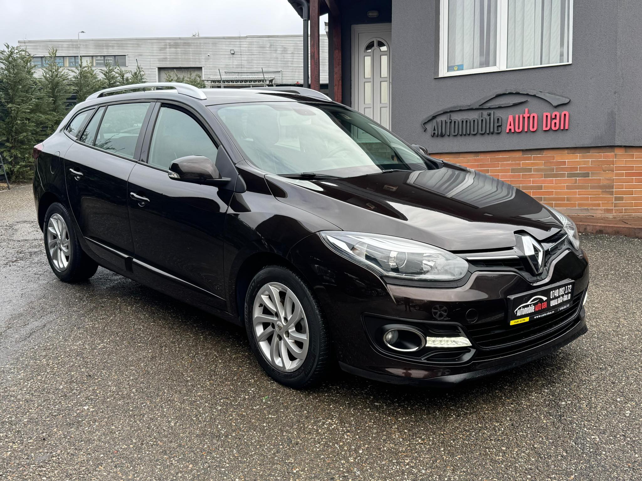Auto-Dan SRL-Vanzari auto in rate Facebook ad