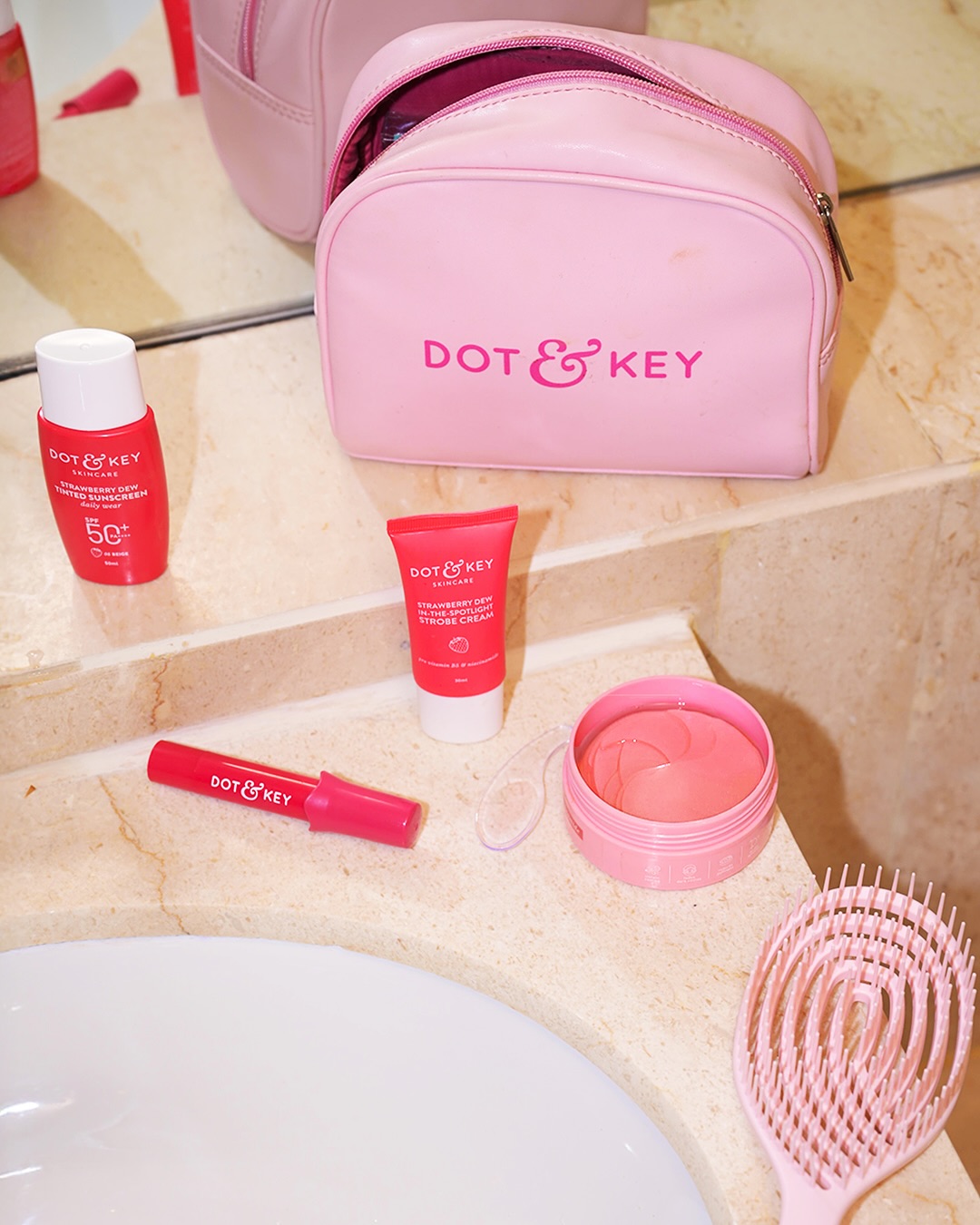 Dot & Key Facebook ad