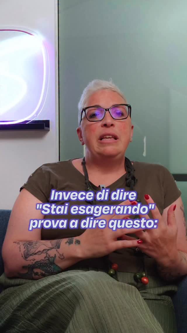 Serenis Facebook ad: La comunicazione assertiva non serve a vincere una…