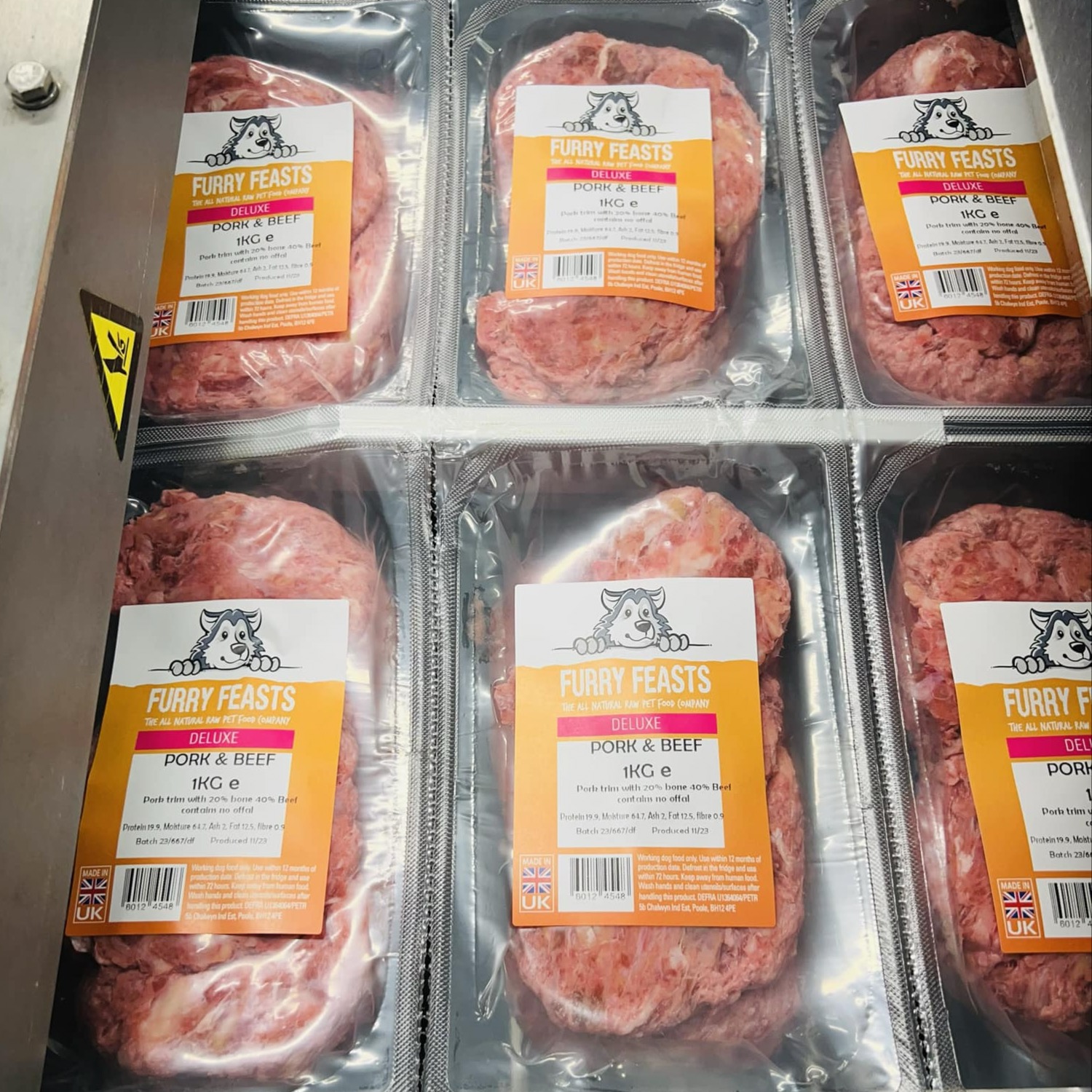 Furry Feasts Factory Outlet Store Bournemouth Facebook ad: Premium raw pet food at low prices