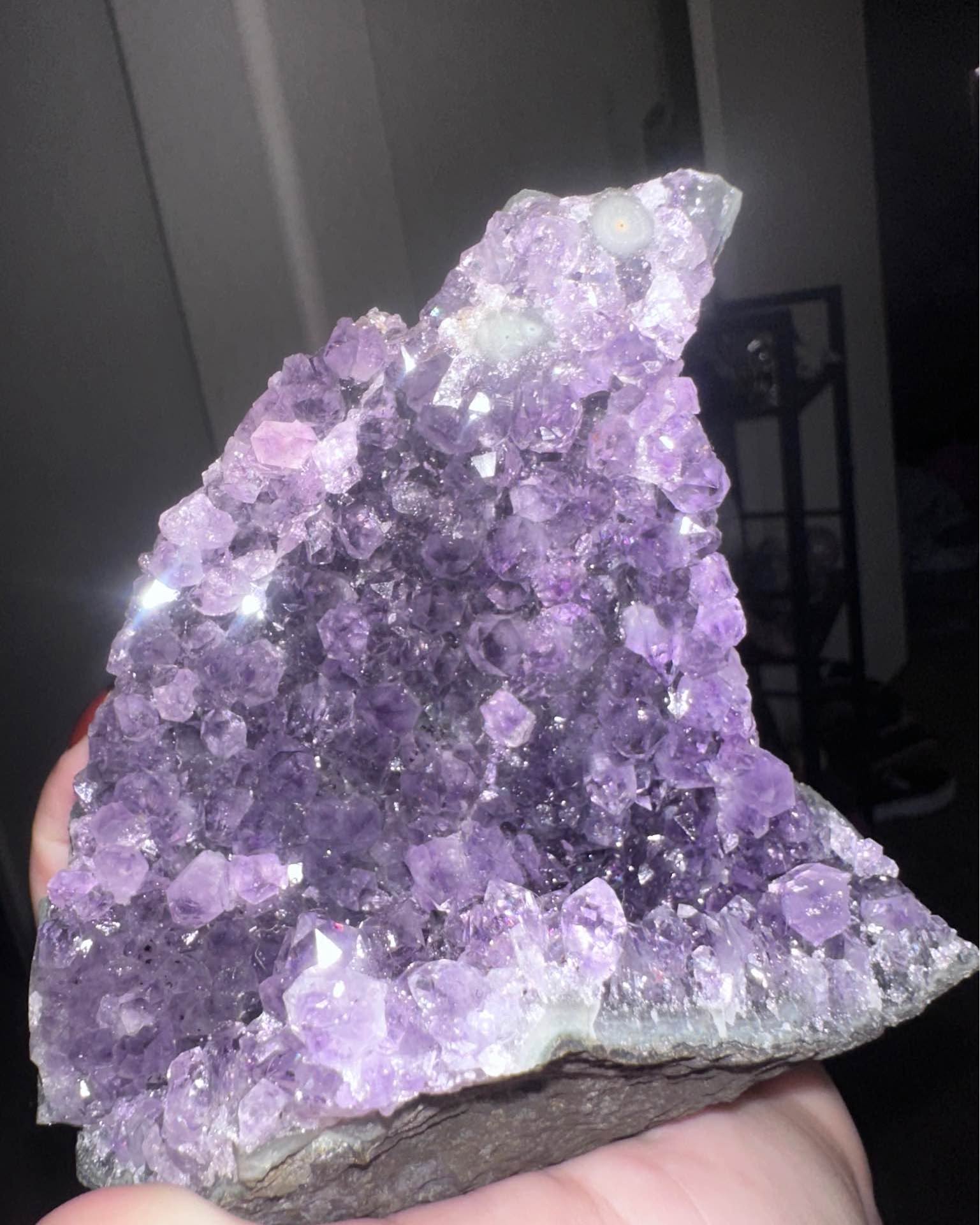 Abbie Nicole Facebook ad: Amethyst Cutbase