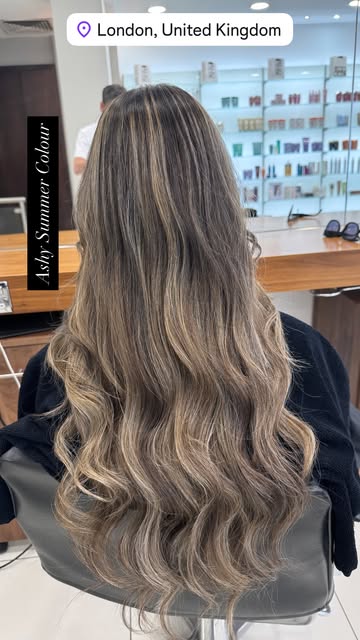 Divahairstudiolondon1 Facebook ad: Divahairstudiolondon