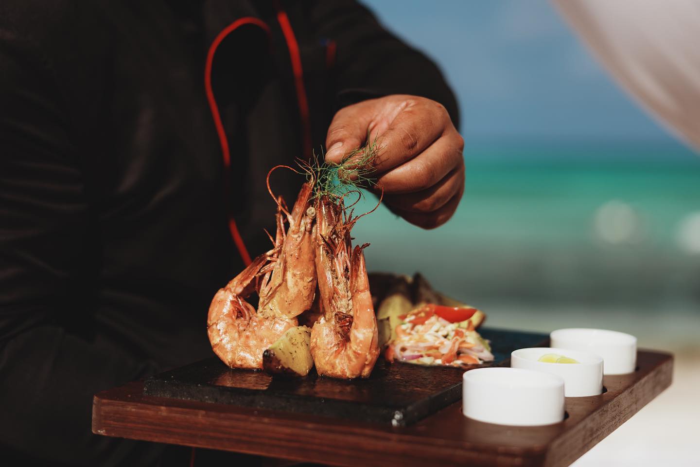 Blue Moon Resort Zanzibar Facebook ad: Healthy +delicious
