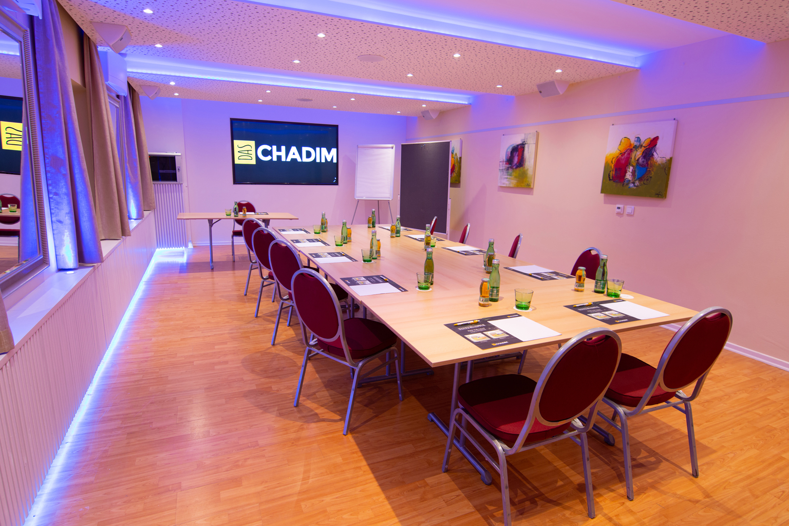 Das Chadim Facebook ad