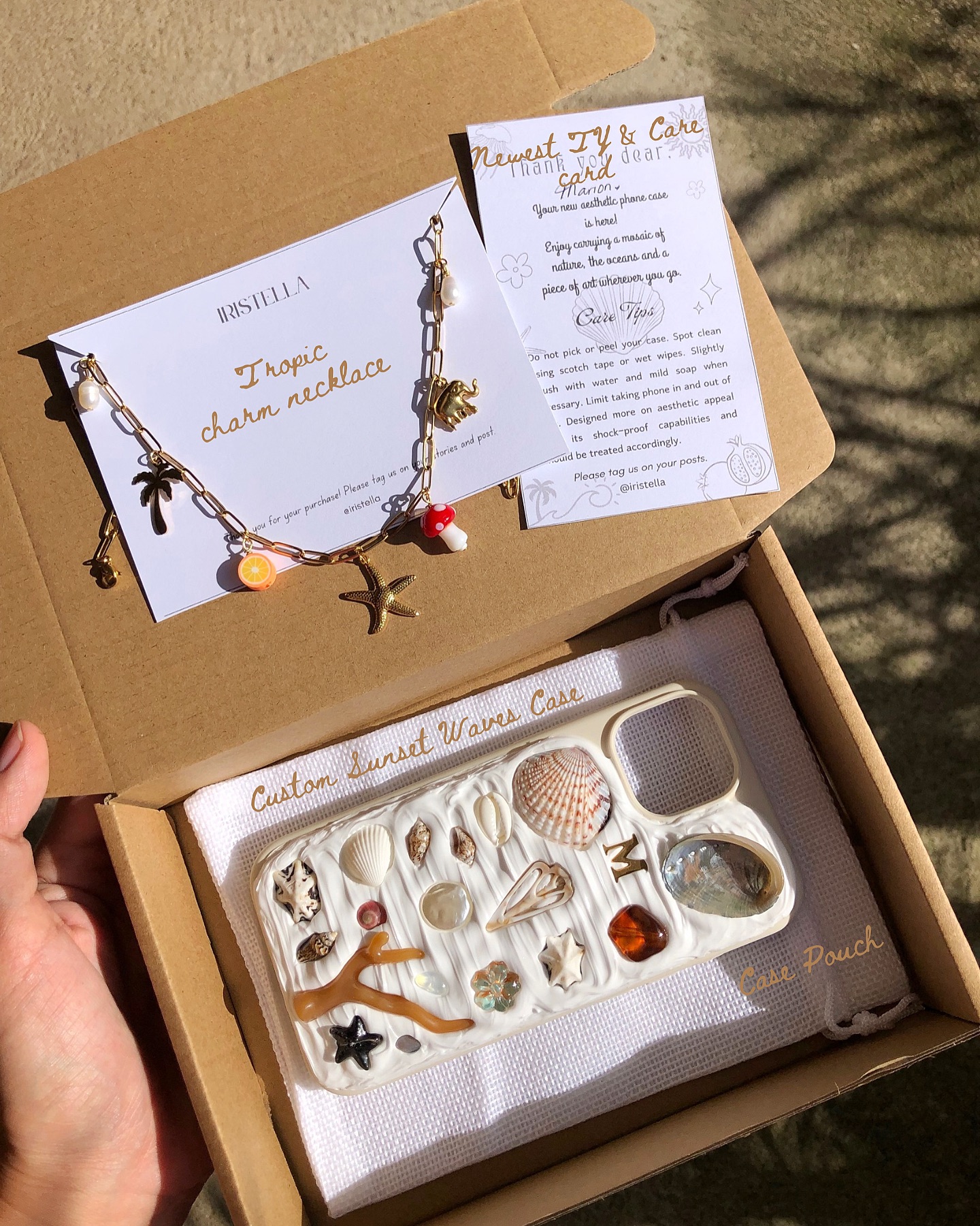 Iristella Facebook ad: What's in the boxes lately?