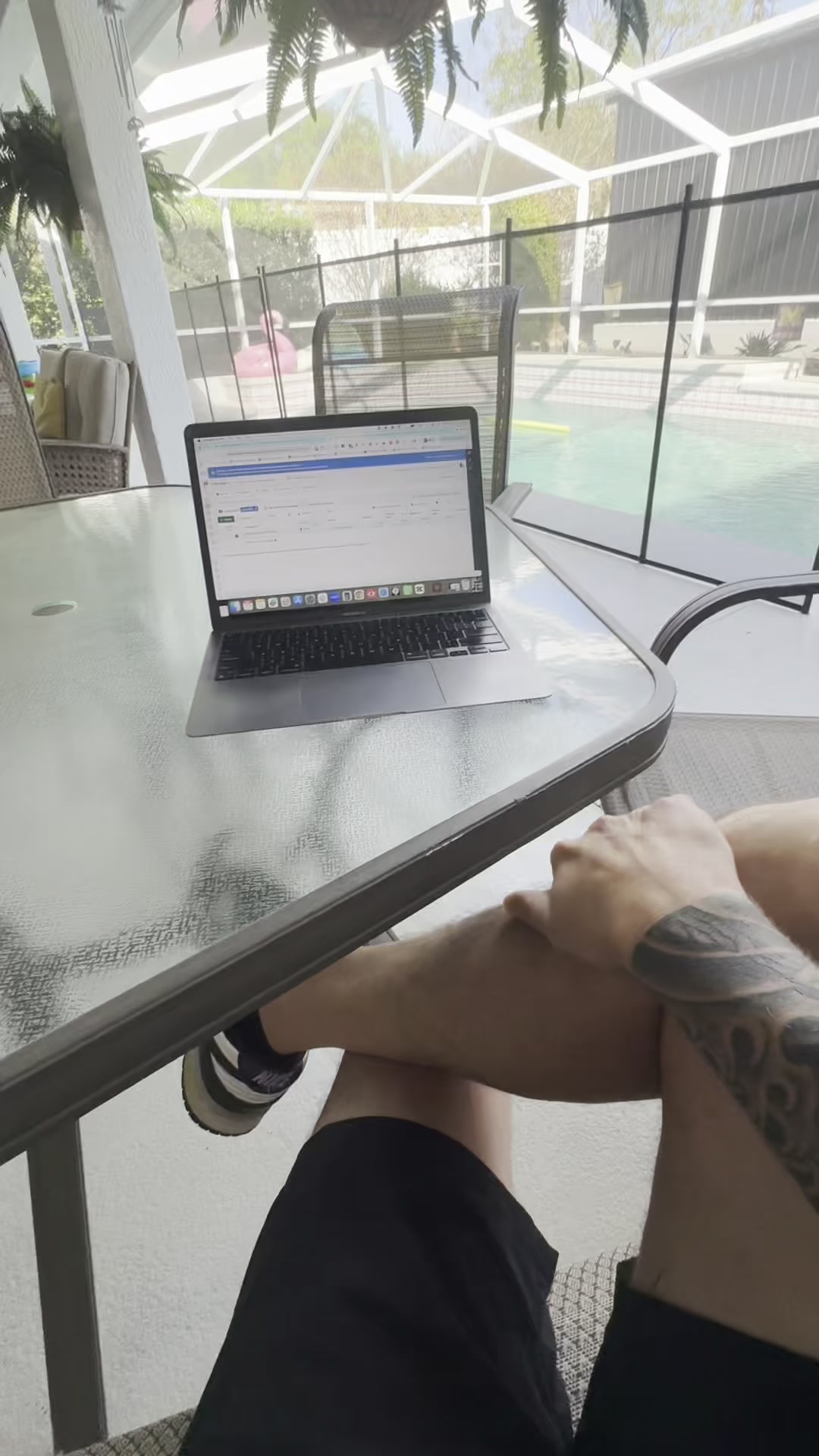 Dippidi Facebook ad: Become a Real Estate Marketer (Not Just a Salesperson)