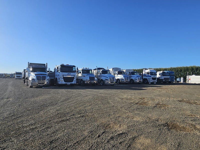 ACM Metal Supply and cartage Facebook ad: Bulk Truck Operators - Class 4 & 5 Drivers | Trade Me Jobs