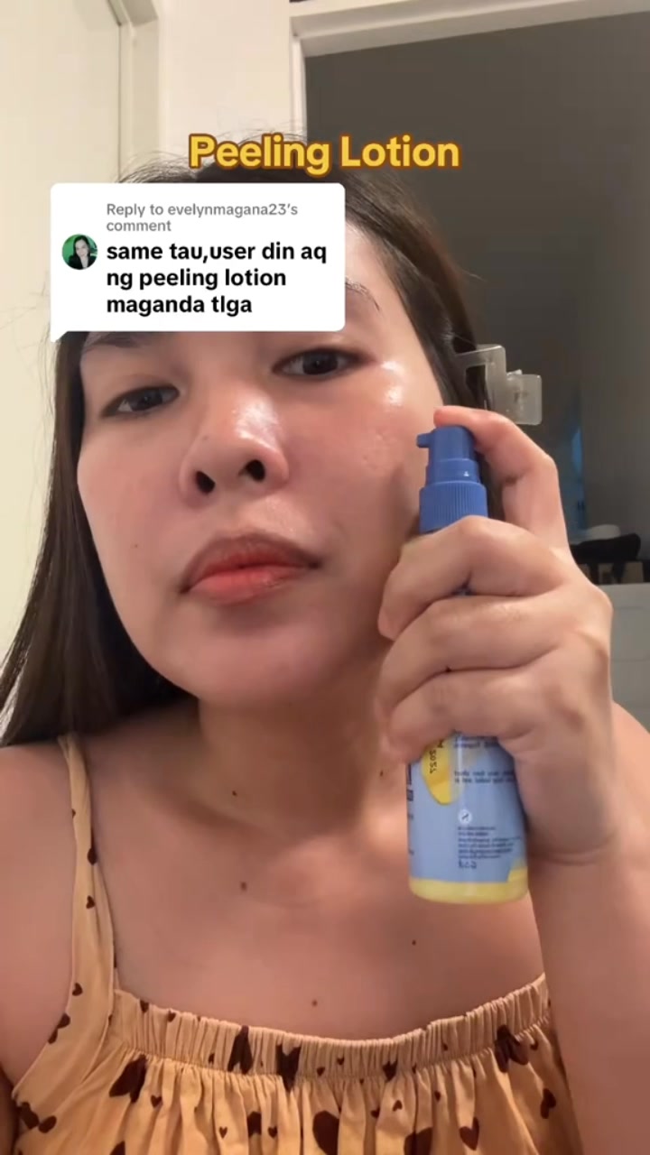 Glow Haven Facebook ad: Glow-Boosting Peeling Lotion for Daily Body Care Routine