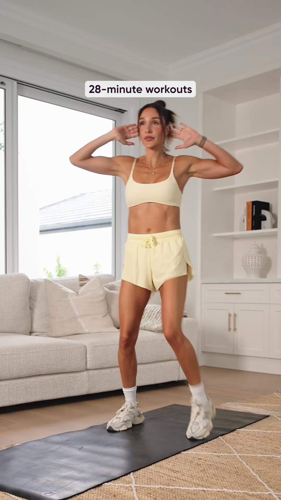 Kayla Itsines Facebook ad: START a new workout plan TODAY!