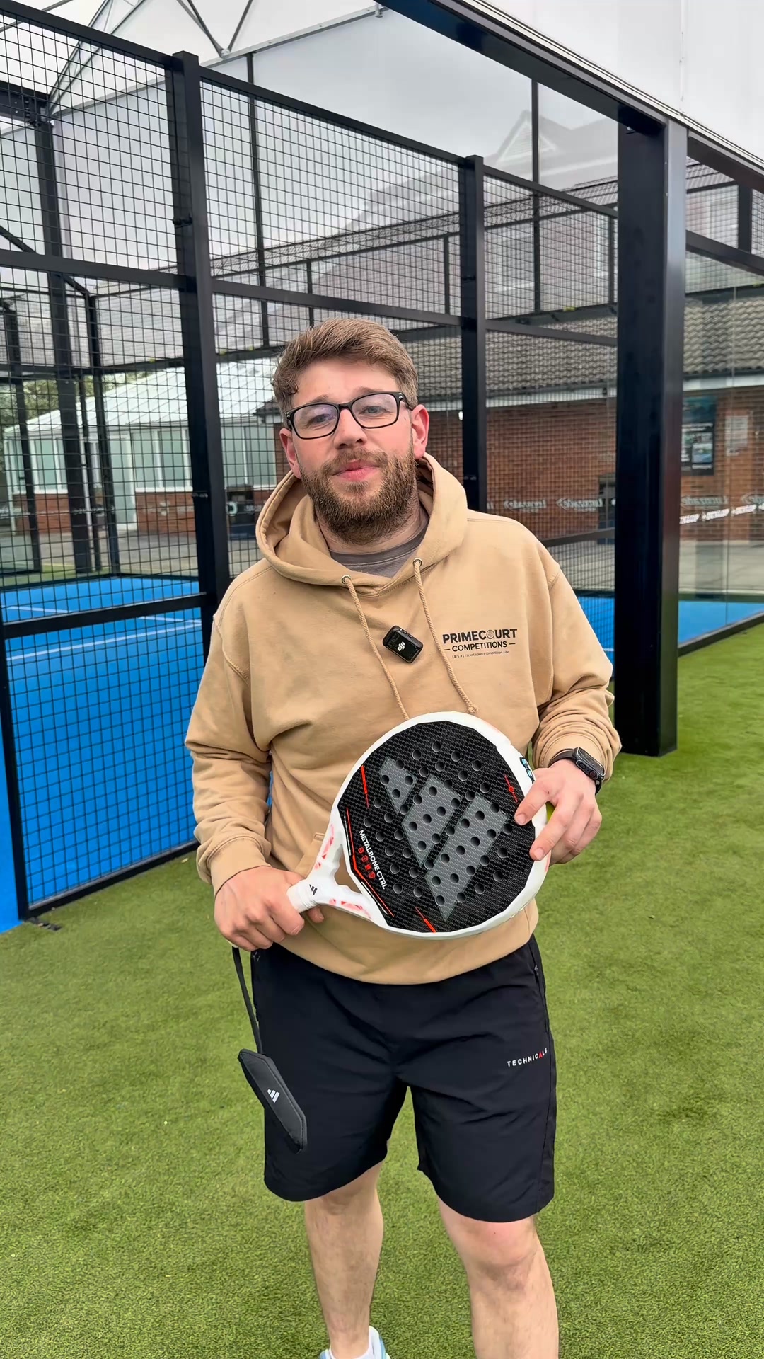 Primecourt Competitions Facebook ad: Win The Latest Padel Gear
