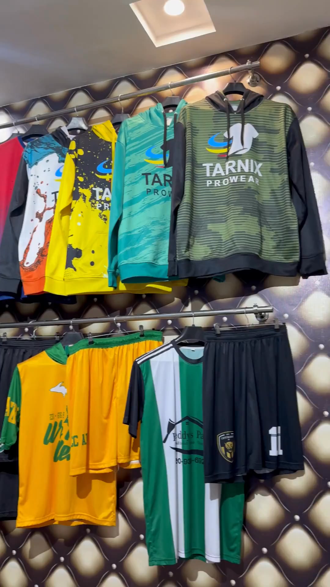 Tarnix Prowear Facebook ad: Custom Sportswear Manufacturer