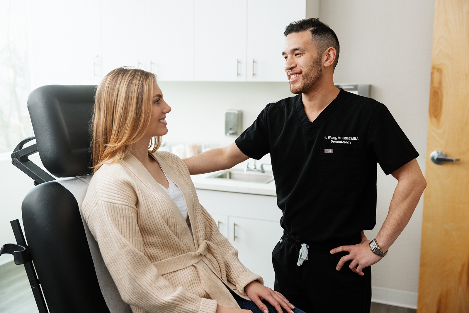 Audiology Website Builders Facebook ad: Tighten Skin & Renew Collagen Production