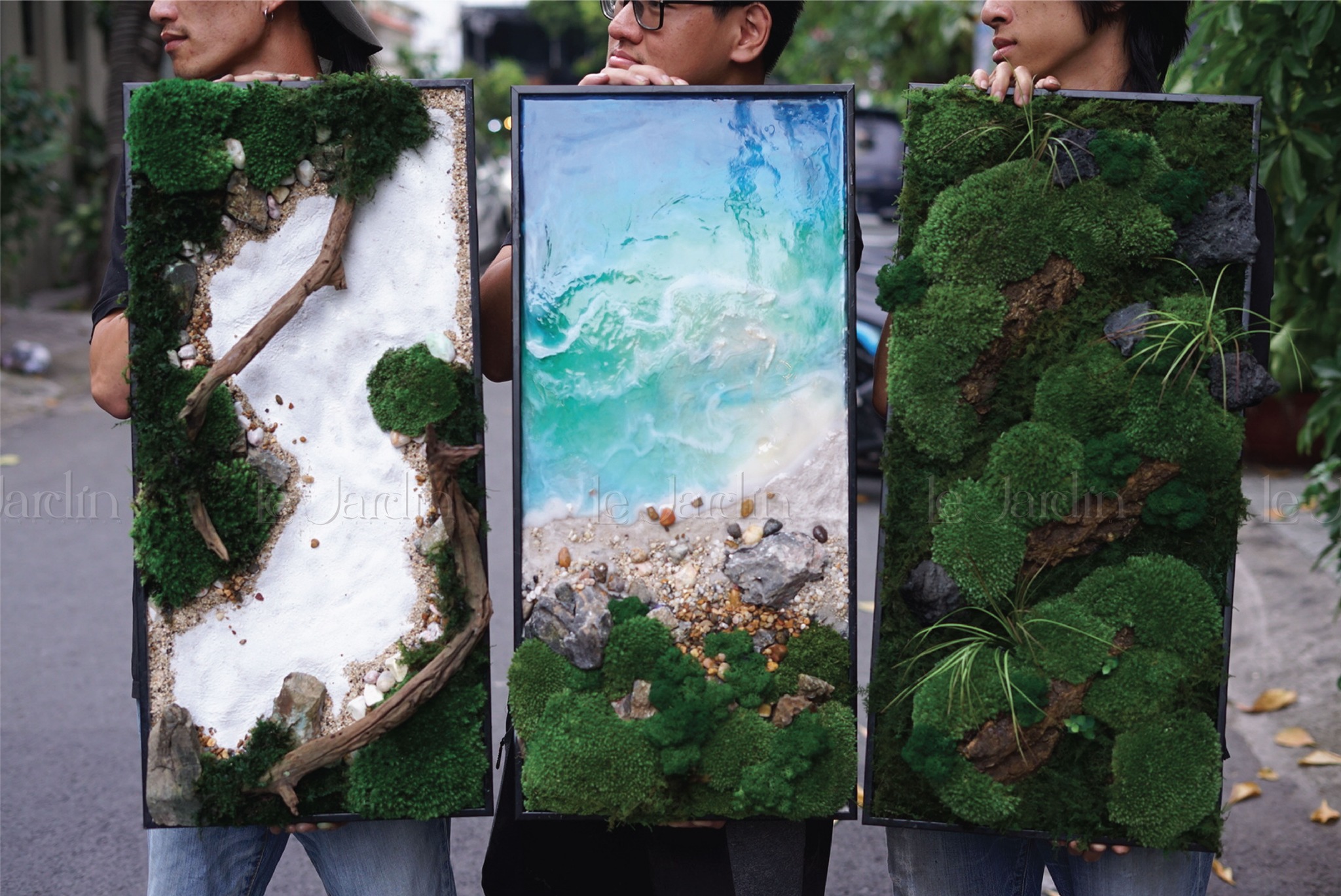 Moss Art Le Jardin Facebook ad: NOTE: Đây là tác phẩm làm từ rêu…