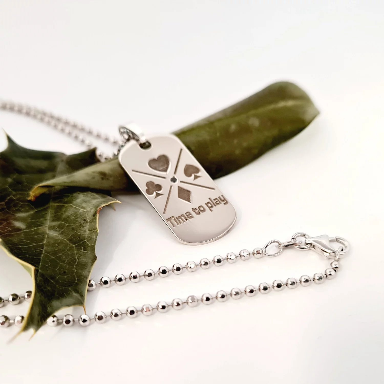 Chic Bijoux Facebook ad