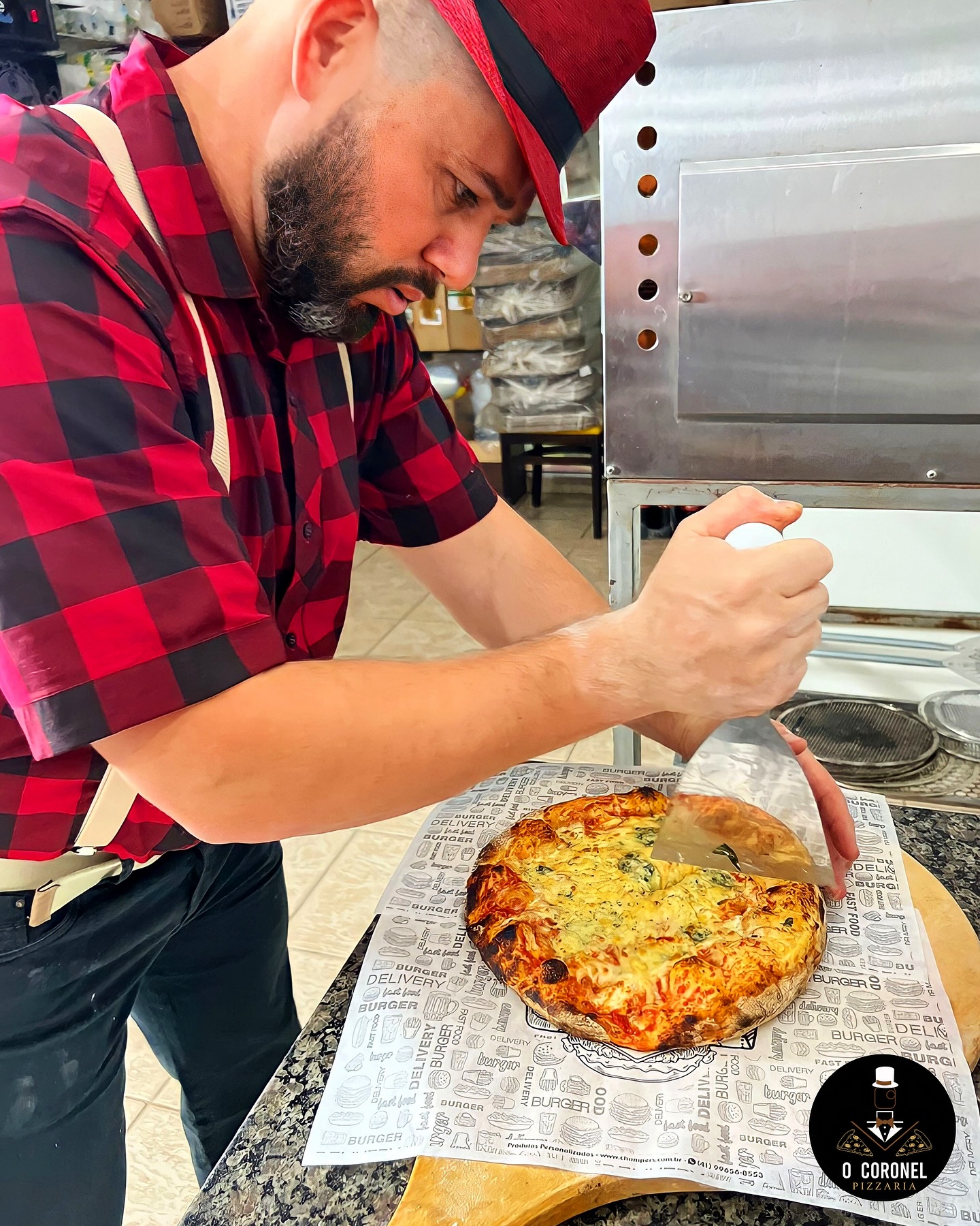 O Coronel Pizzas Bragança  Facebook ad