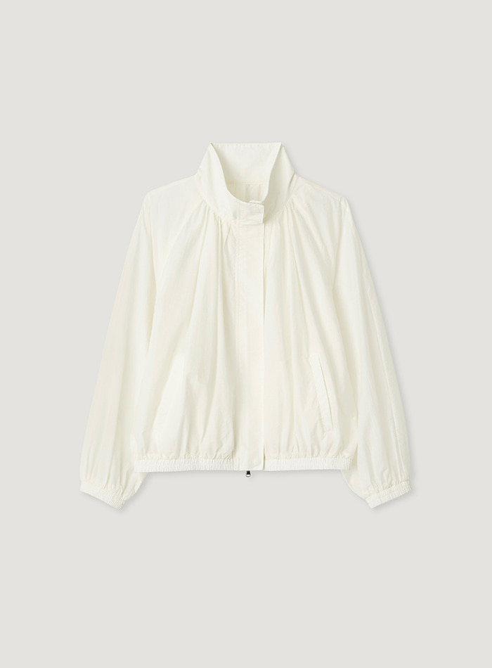 Mangomanyplease Facebook ad: MMP의 S/S 라인을 만나보세요.