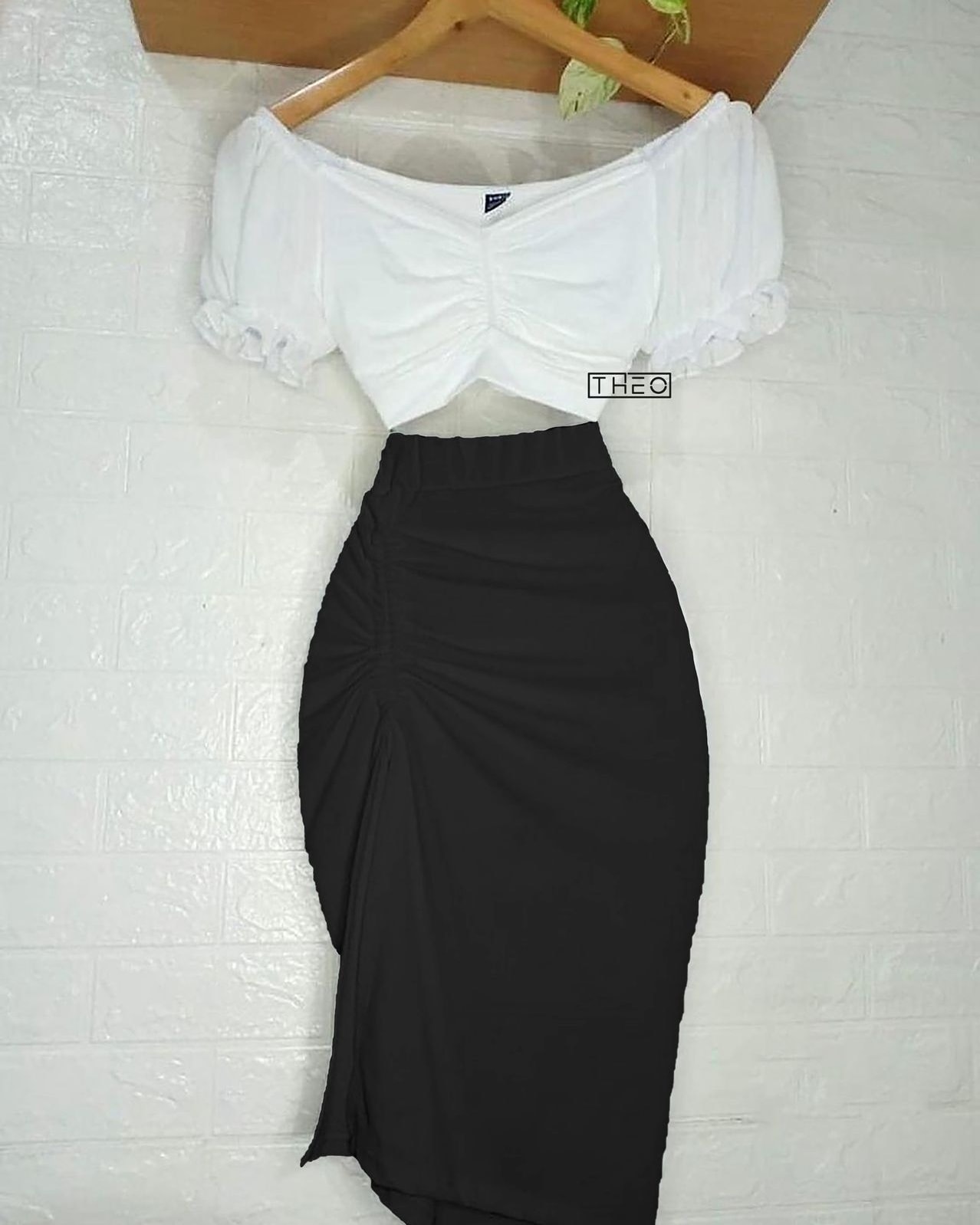 Theo_Clothing Facebook ad