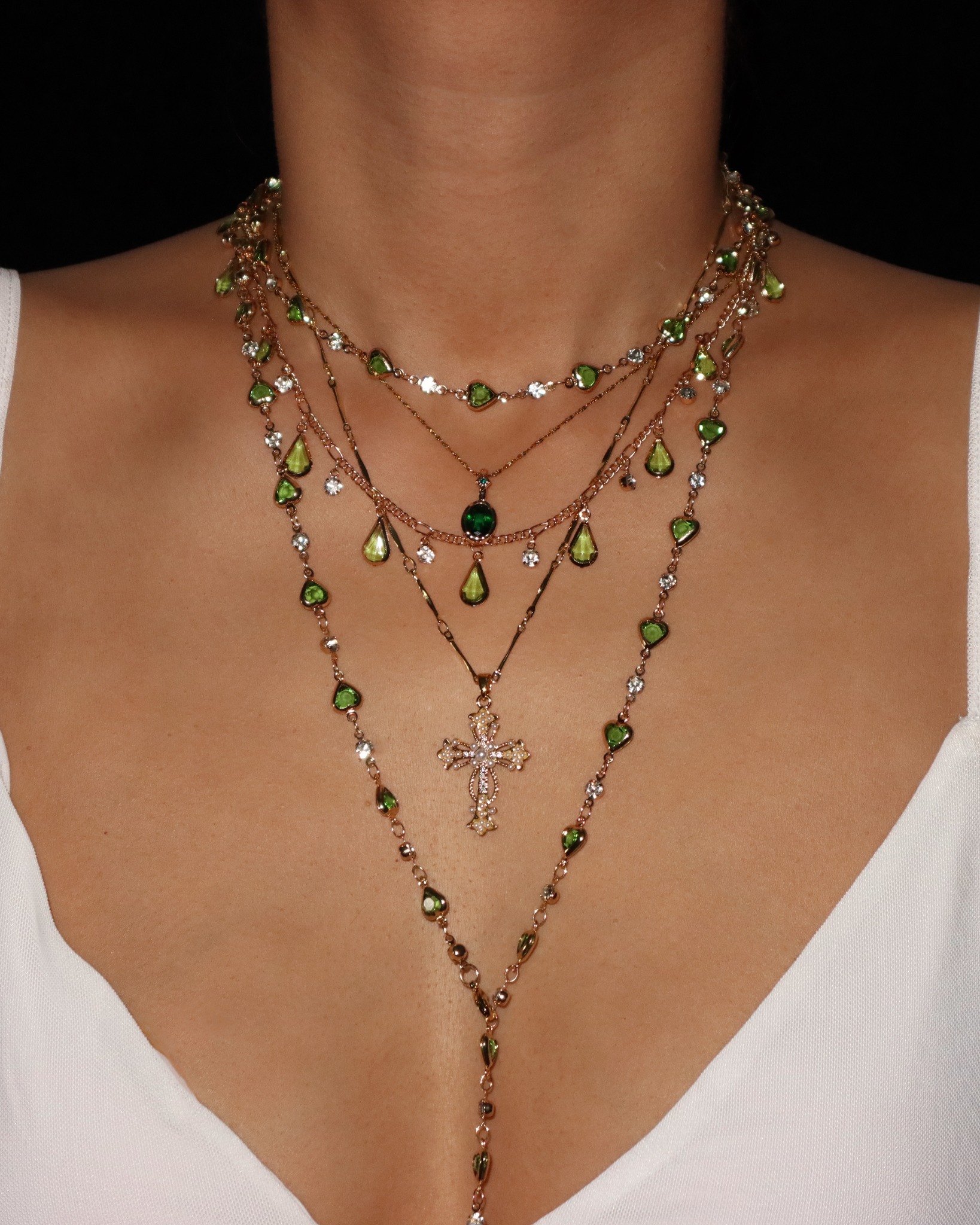 Kuri jewelry Facebook ad