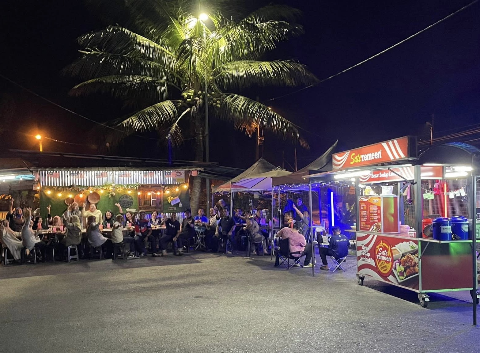 Sate Temeen Facebook ad: Jom datang ke Kiosk Sate Temeen Bukit Tinggi