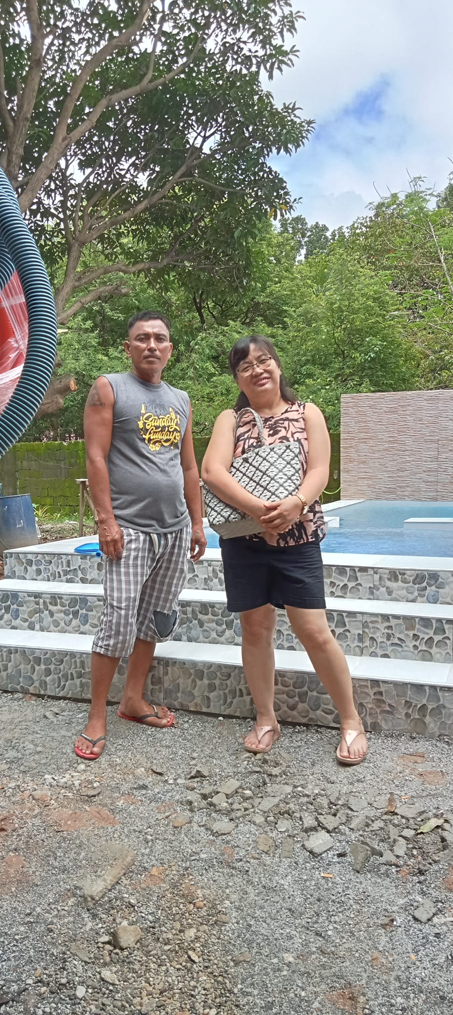 Fernan'swimming pool and landscaping services Facebook ad: 100%legit swimmingpool contractor