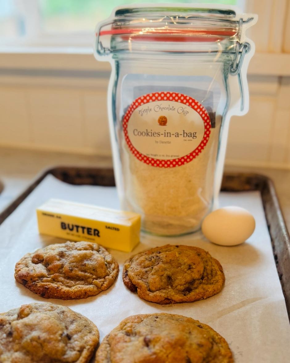 Cookies in a bag by Danette Facebook ad