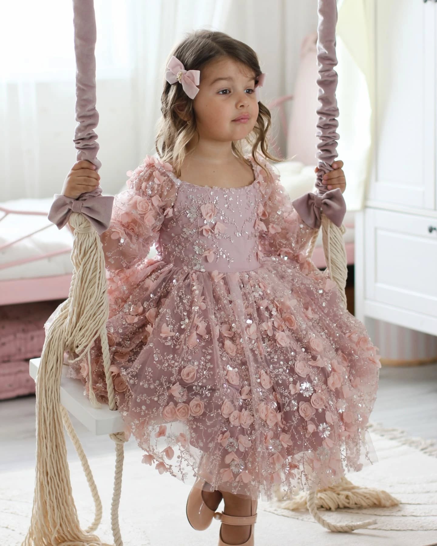mikandme Facebook ad: Still our favourite dress of all time (and…