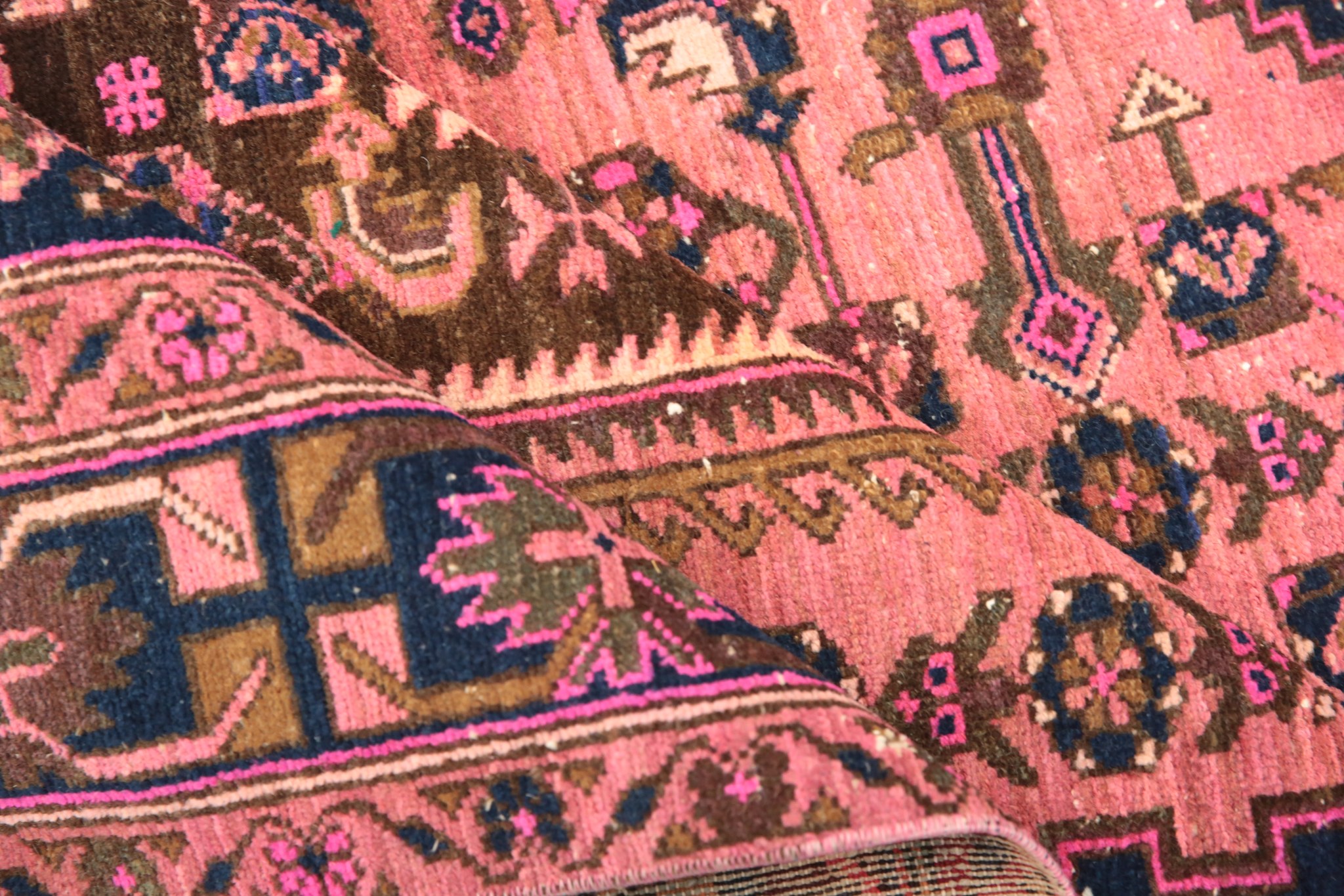 Turkishrugdecorshop Facebook ad