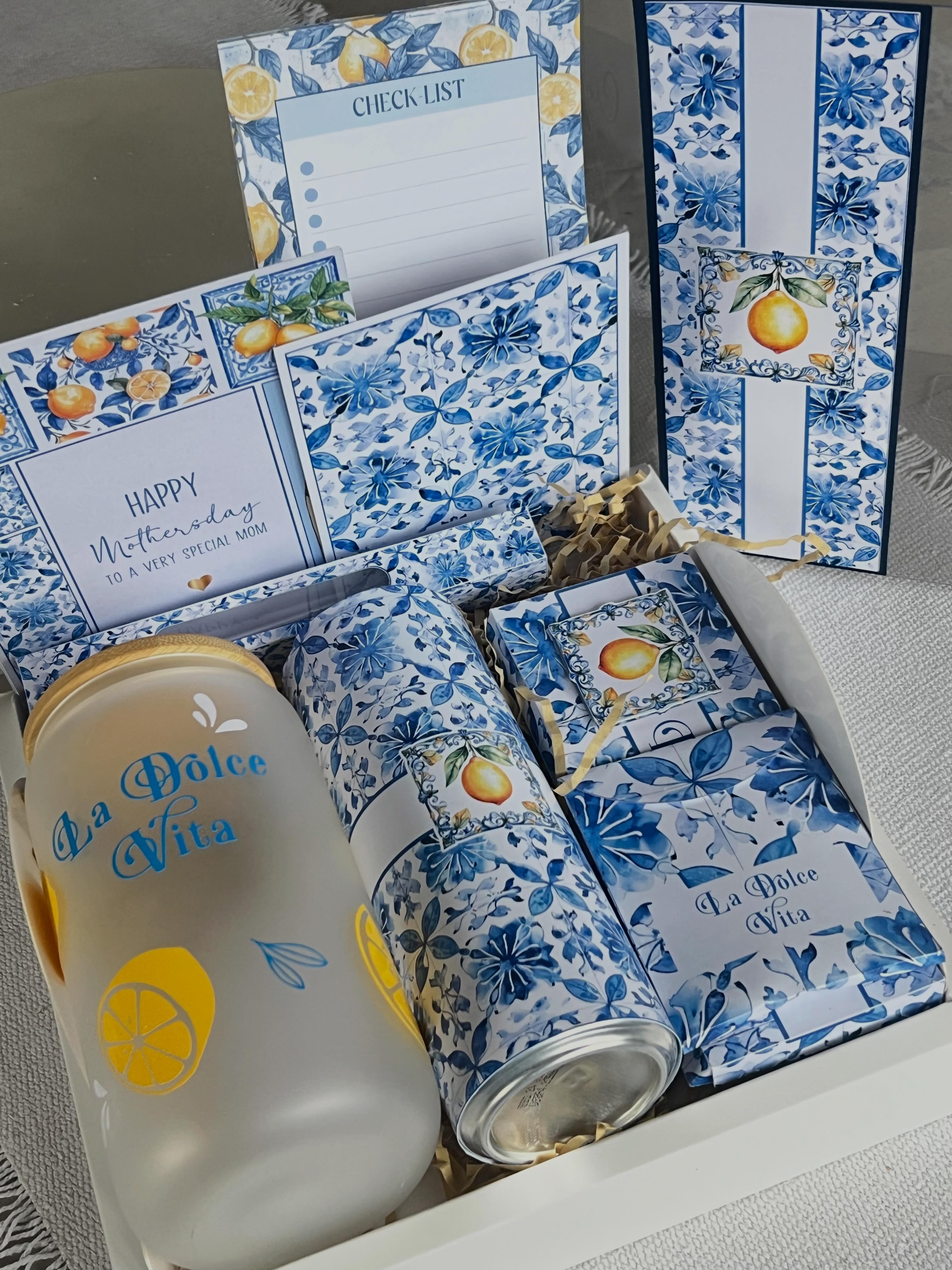 papergiggle Facebook ad: A gift should feel personal