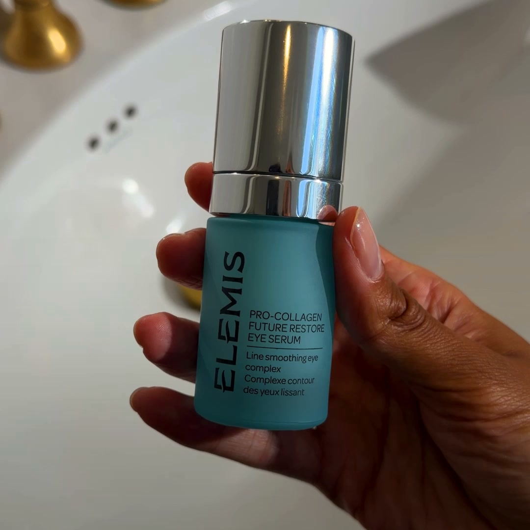 Elemis Facebook ad: Illuminates. Smooths. Firms