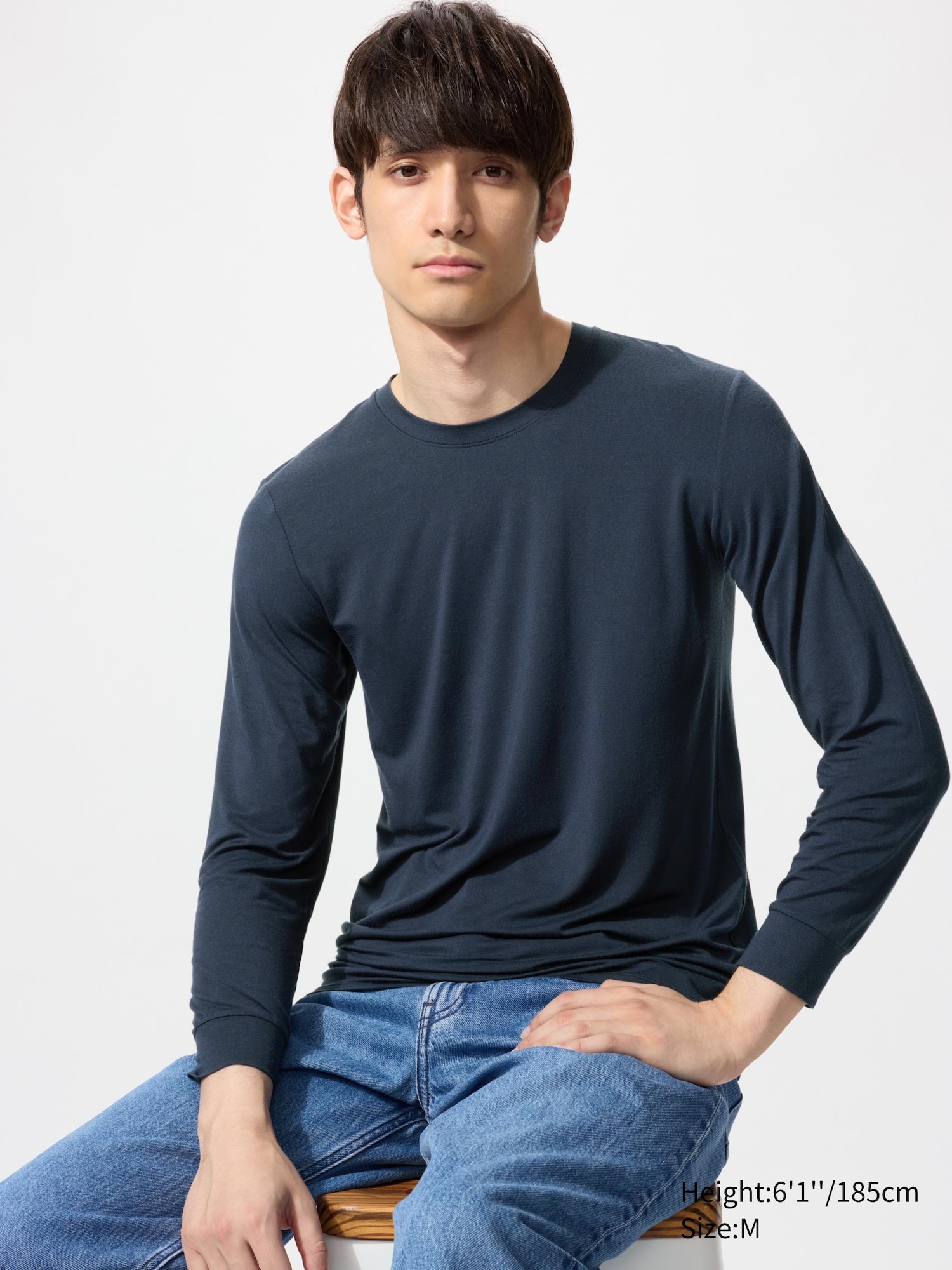 UNIQLO Europe Facebook ad
