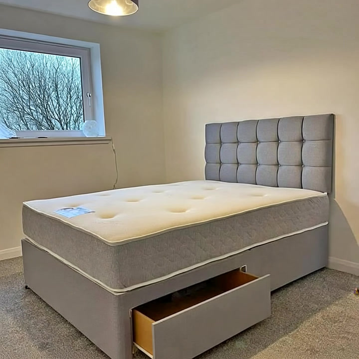 Simple House Facebook ad