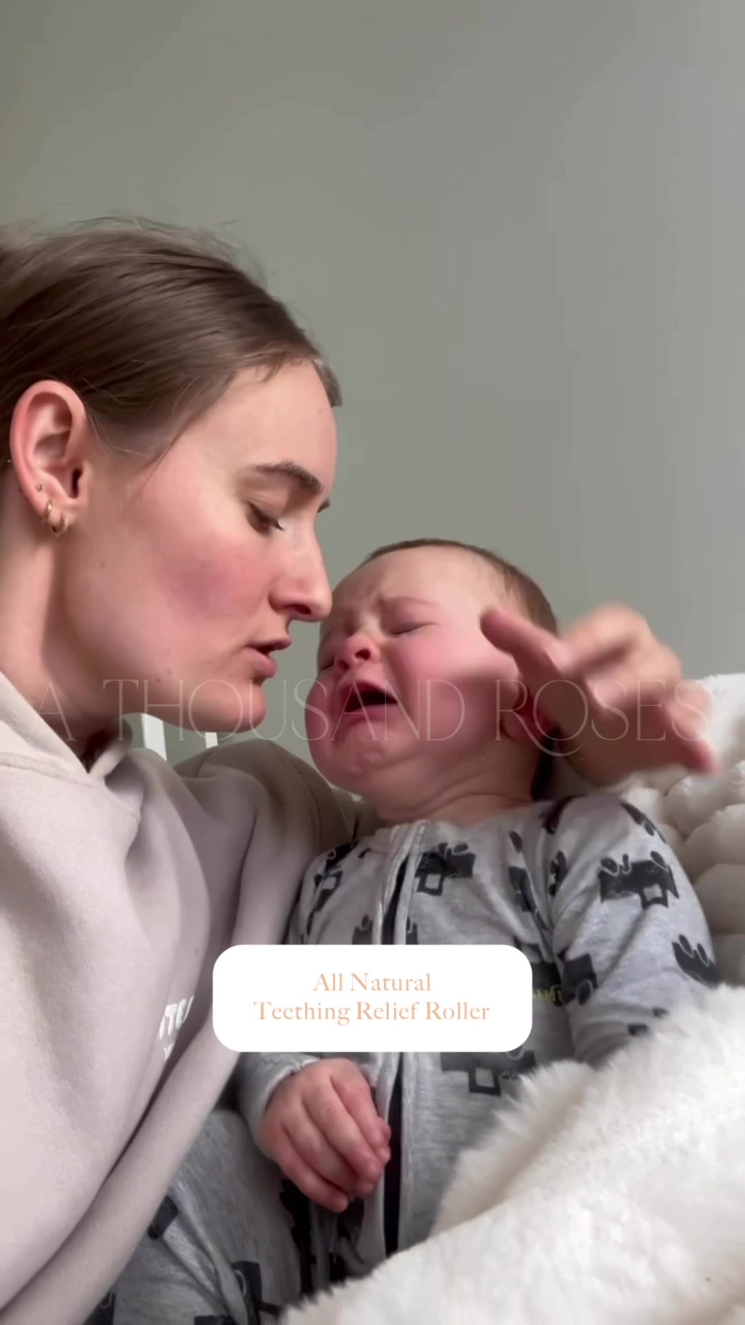 A Thousand Roses Store Facebook ad: 100% Natural Teething Roller