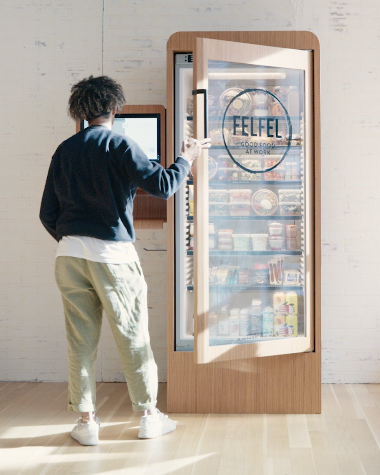Felfel NYC Facebook ad: Just 10 sq ft, no buildout.