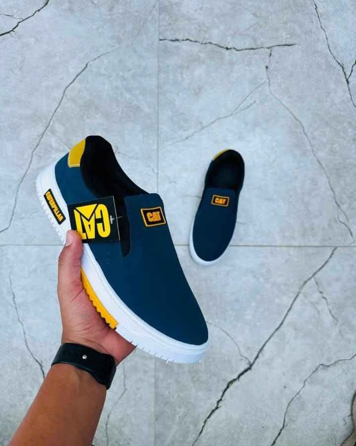 Daniel Barboza Facebook ad: Náuticas en varios colores, 1.300, sandalias y chinelas de…