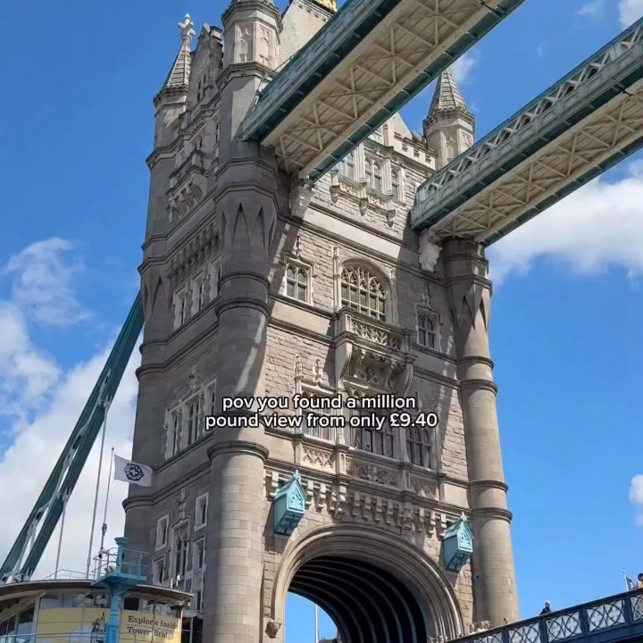 Thames River Sightseeing Facebook ad from Jul 31, 2026