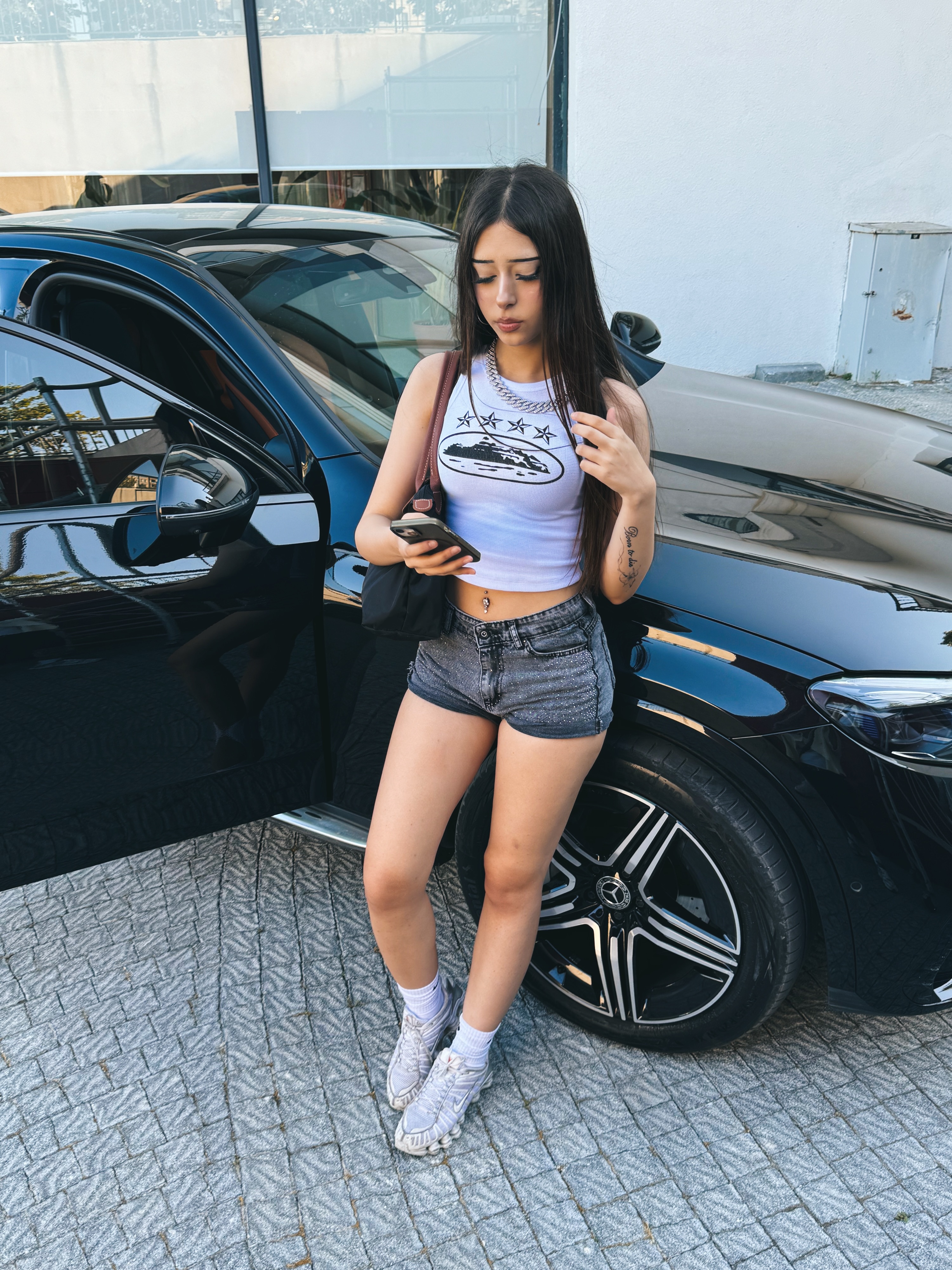 Mambastore Facebook ad: Dripmamba crop stokları sınırlı sayıda Çok daha fazlası…