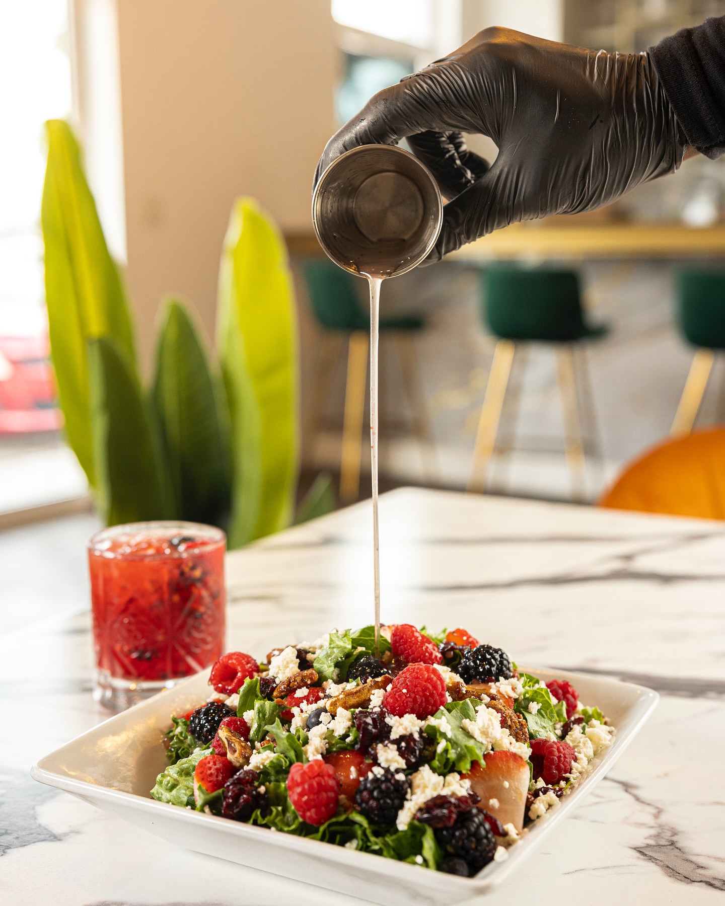 HarvestCafé.Bah Facebook ad: Your New Favorite Lunch Spot