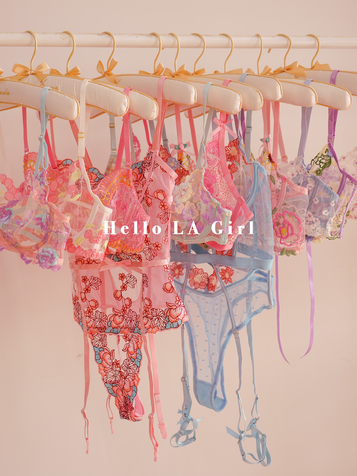 Hellolagirl-shop Facebook ad: A day's happiness starts with wearing cute lingerie!