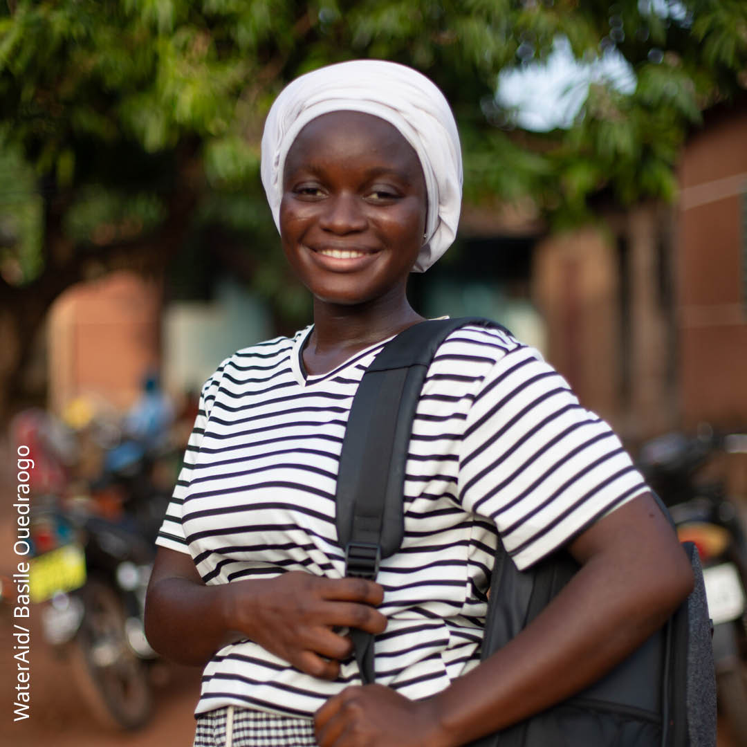 WaterAid UK Facebook ad: Help women thrive
